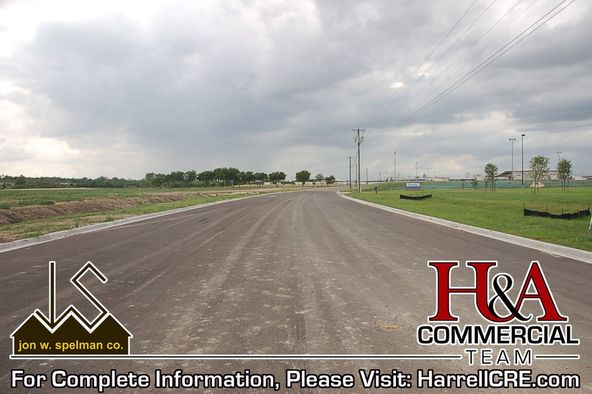 Robinson Industrial Park Development Land: 94.56 Acres on Sun Valley Boulevard, Robinson, TX 76706